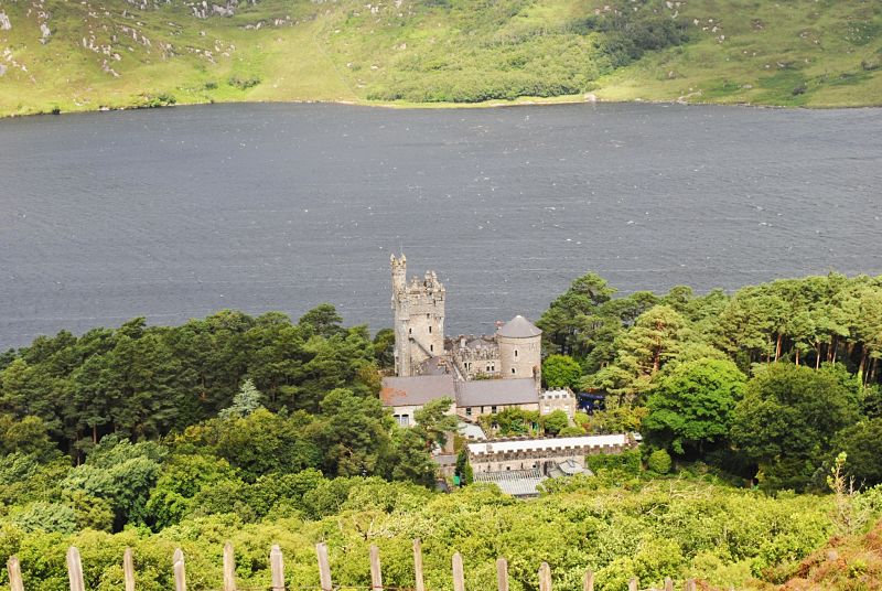 Glenveagh Castle - Glenveagh National Park - avoid tourism crowds in Ireland