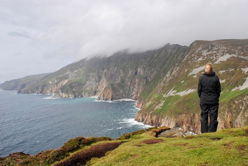 Slieve League Hiking - avoid tourism crowds in Ireland
