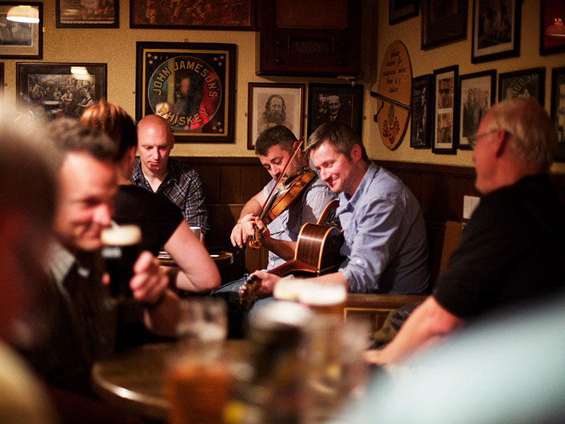 Musicians in a pub